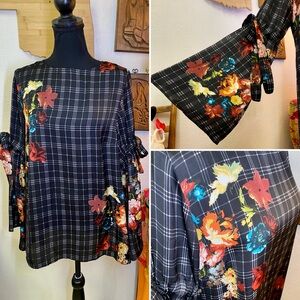 Mishca Bell Dramatic Sleeve Top Tunic Blouse Artsy Colorful Floral Silky MEDIUM